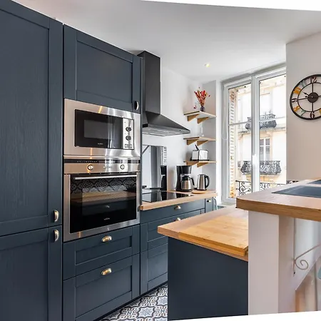 Apartment Le Coquet De Pasteur - A 5 Minutes A Pied De Thermal, A 10 Min Du Campus Artem *
