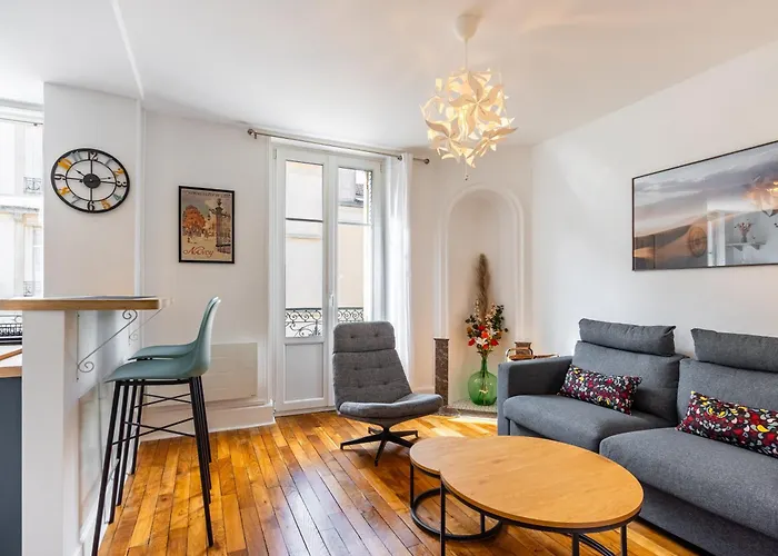 Apartment Le Coquet De Pasteur - A 5 Minutes A Pied De Thermal, A 10 Min Du Campus Artem *