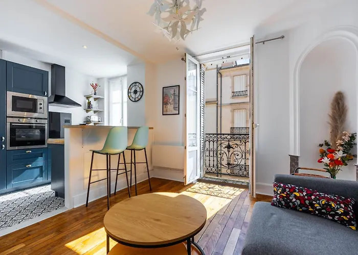 Apartment Le Coquet De Pasteur - A 5 Minutes A Pied De Thermal, A 10 Min Du Campus Artem Nancy